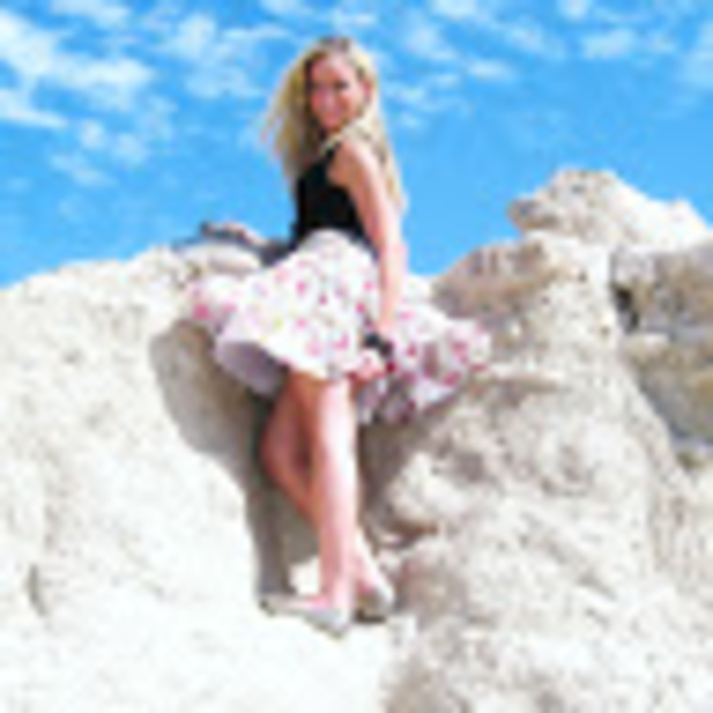 Meet your Posher, Devin